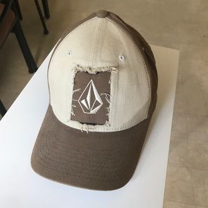 Volcom Flex Fit hat